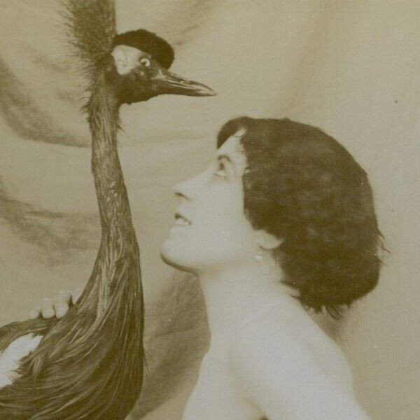HO serait le monogramme du photographe Henri Oltramare. Est-ce si sûr ?