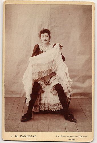 J. M. Cañellas - Photographie des Artistes id. 145